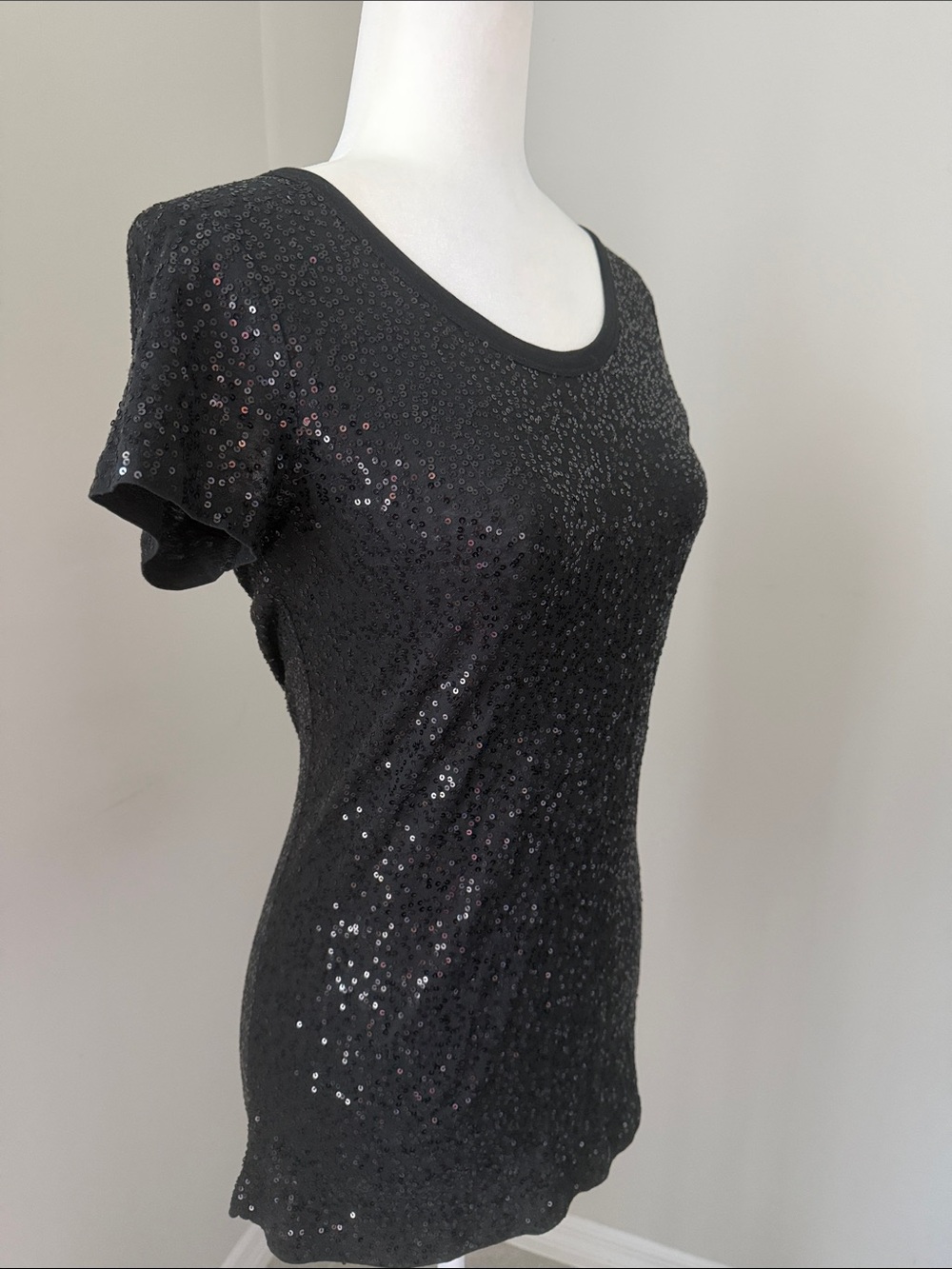 DKNY Black Sequin Short Sleeve Top Tee T-shirt Womens Size Small - Picture 2 of 11